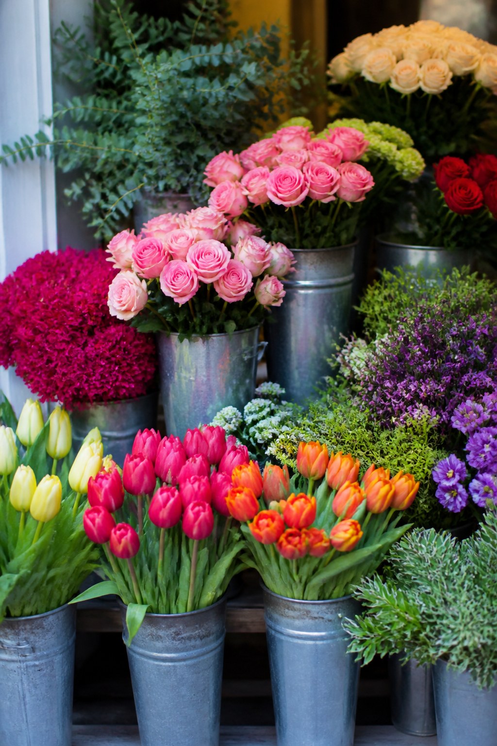 Fiori freschi pronti in bottega
